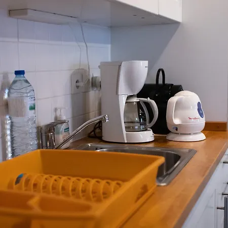 Au Passage Du Gois Bed & Breakfast 4*