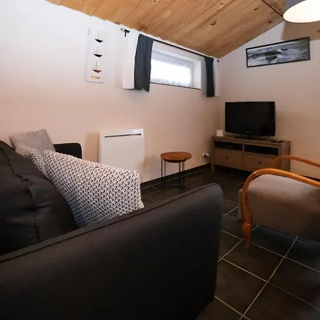 Au Passage Du Gois Bed & Breakfast 3*