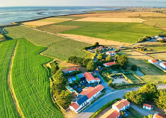 Bed & Breakfast Au Passage Du Gois 4*