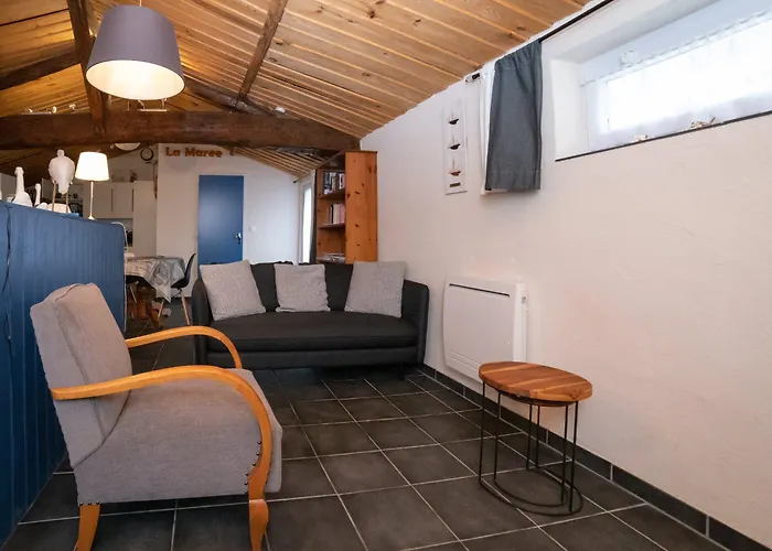 Au Passage Du Gois Bed & Breakfast